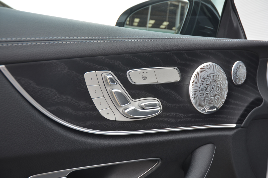 Mercedes Benz E400D AMG Line Premium plus D-4M Coupe. Px Welcome gallery image 40