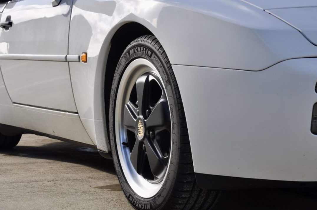 Porsche 944 S 2 Cabriolet gallery image 16