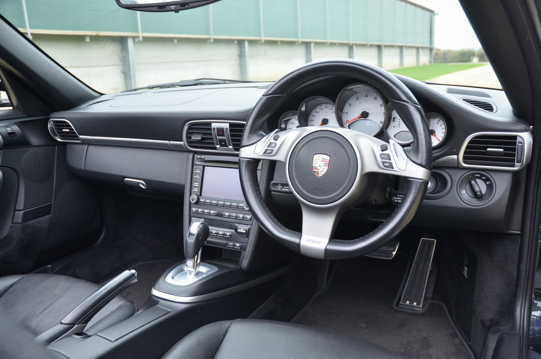 Porsche 911 Carrera 4s Cabriolet (1) gallery image 28