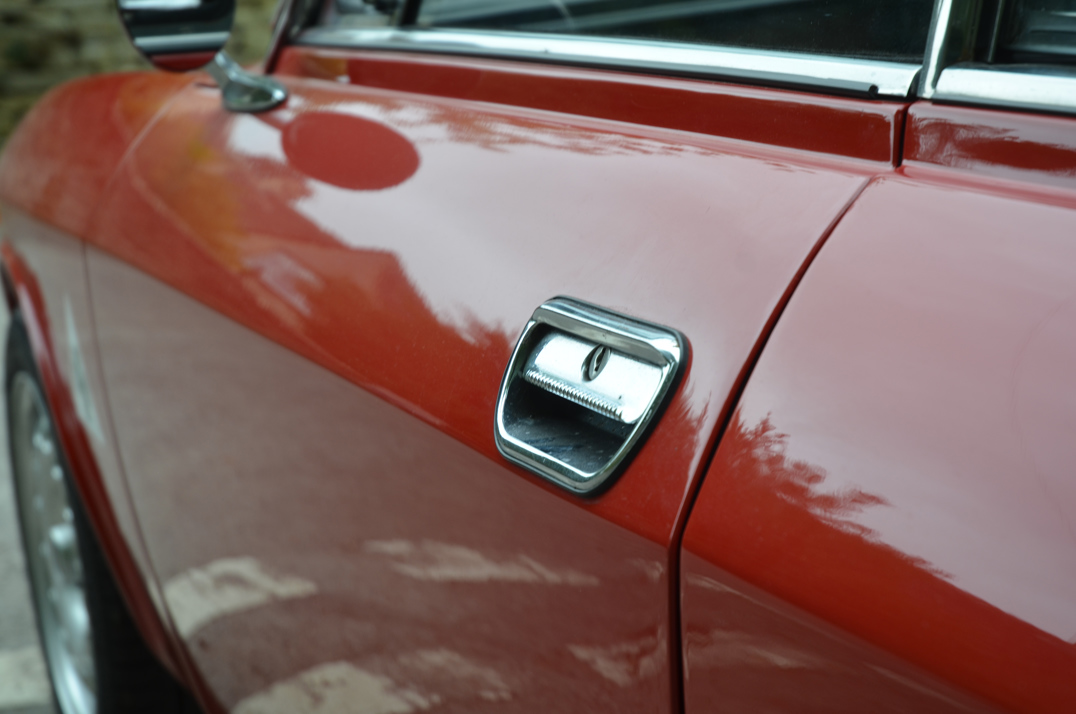 Alfa Romeo GT 1600 Junior . Exceptional example gallery image 25