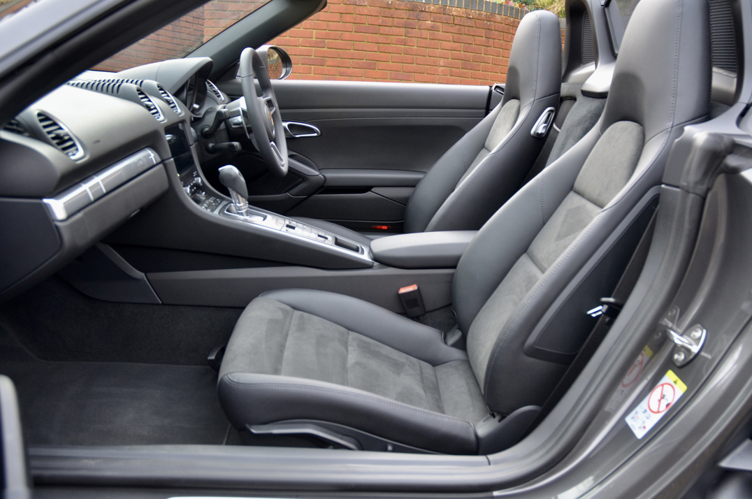 Porsche Boxster 718 PDK gallery image 39