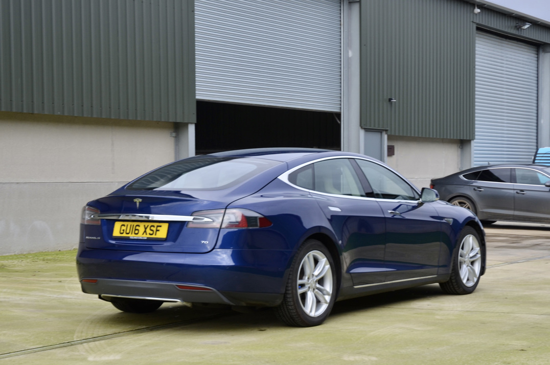 Tesla S 70. gallery image 6