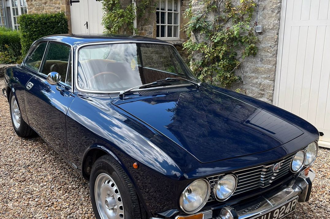 Alfa Romeo 2000 GTV Desegno Bertone gallery image 39