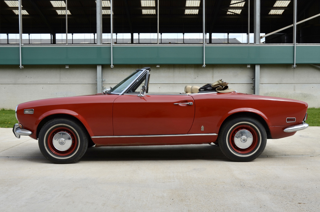 Fiat 124 Spider 1.6 gallery image 10