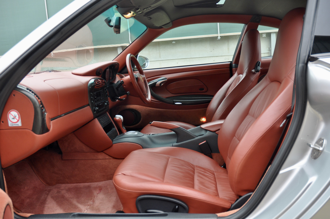 Porsche 996 911 Carrera 4 Tiptronic s gallery image 23