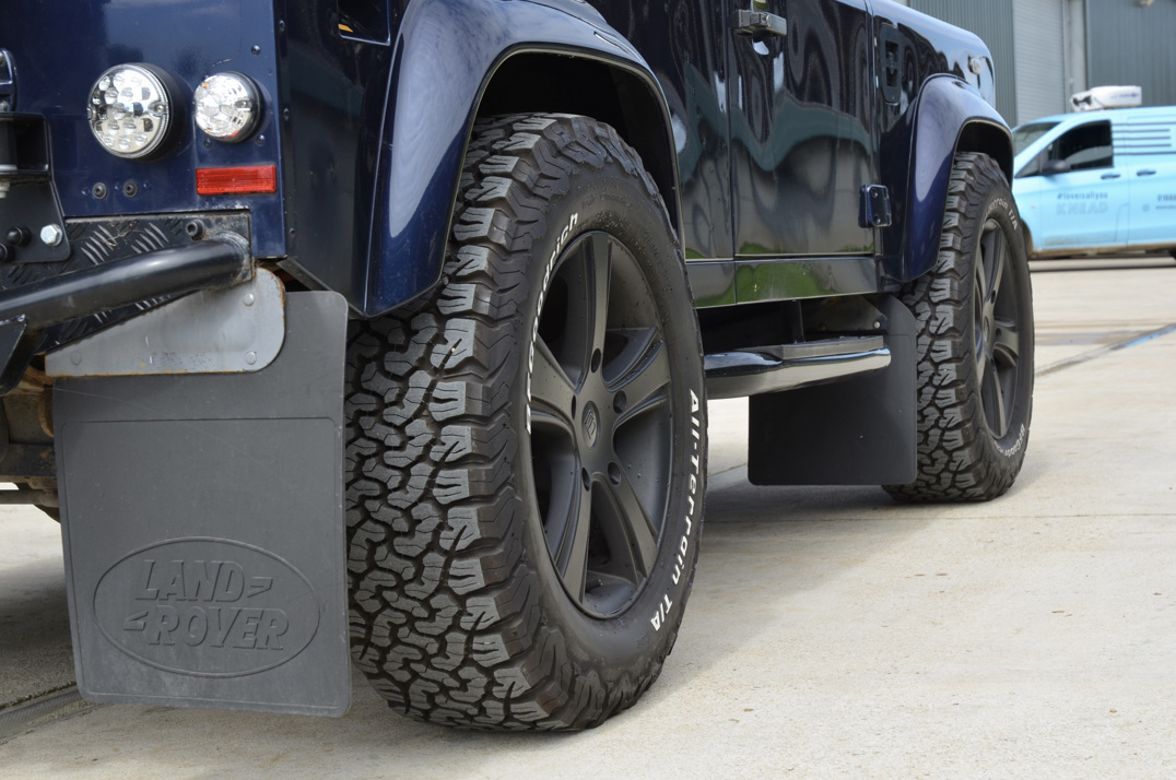 Land Rover Defender 90 XS Bespoke Edition. gallery image 15