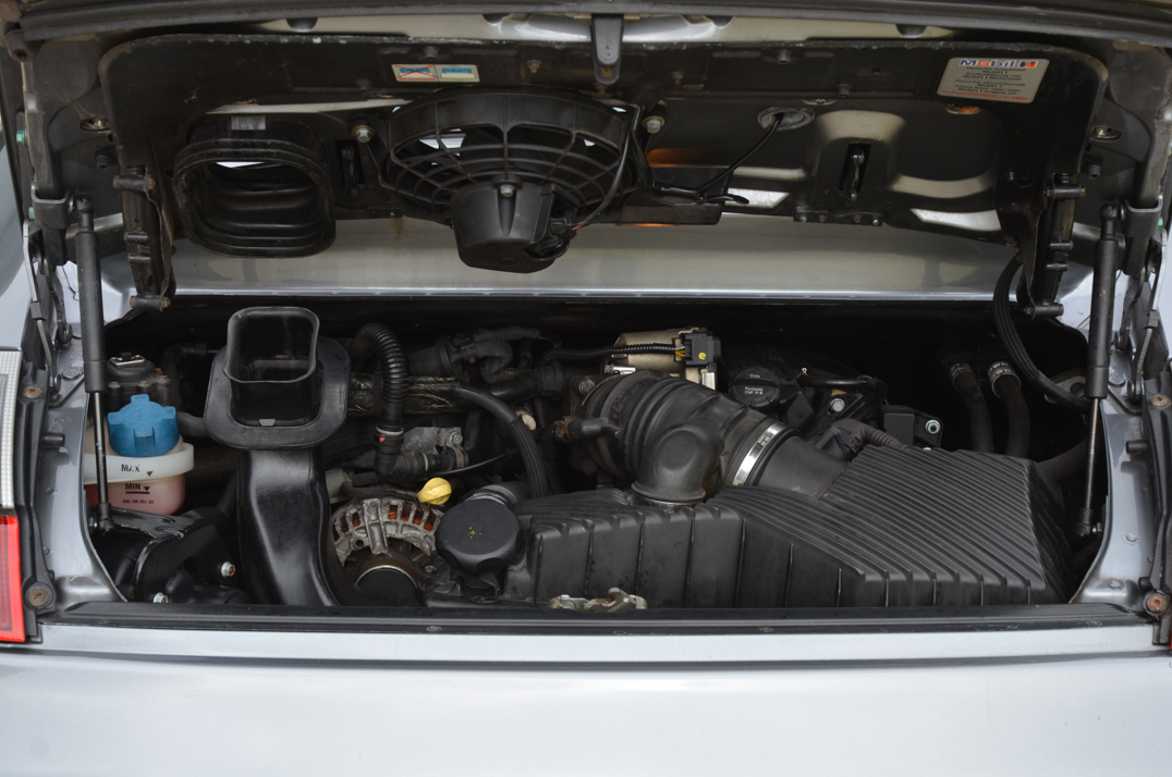 Porsche 911 Carrera 4s Tip. gallery image 39