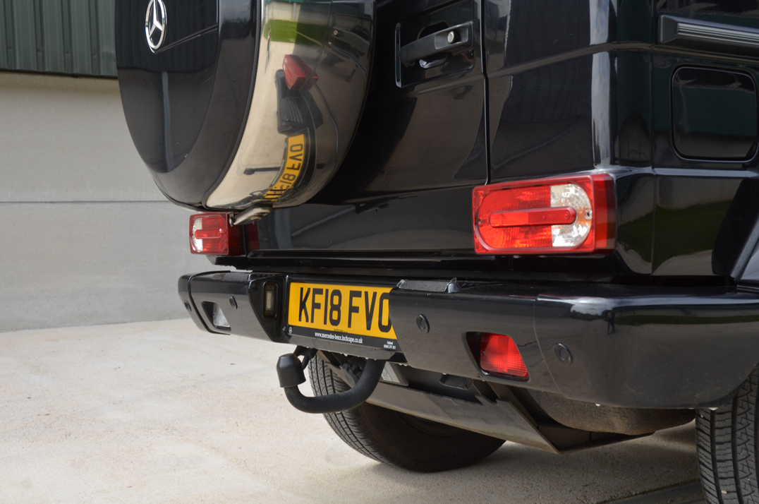 Mercedes G Wagon. G350 Night Edition D - 4 - Matic gallery image 15