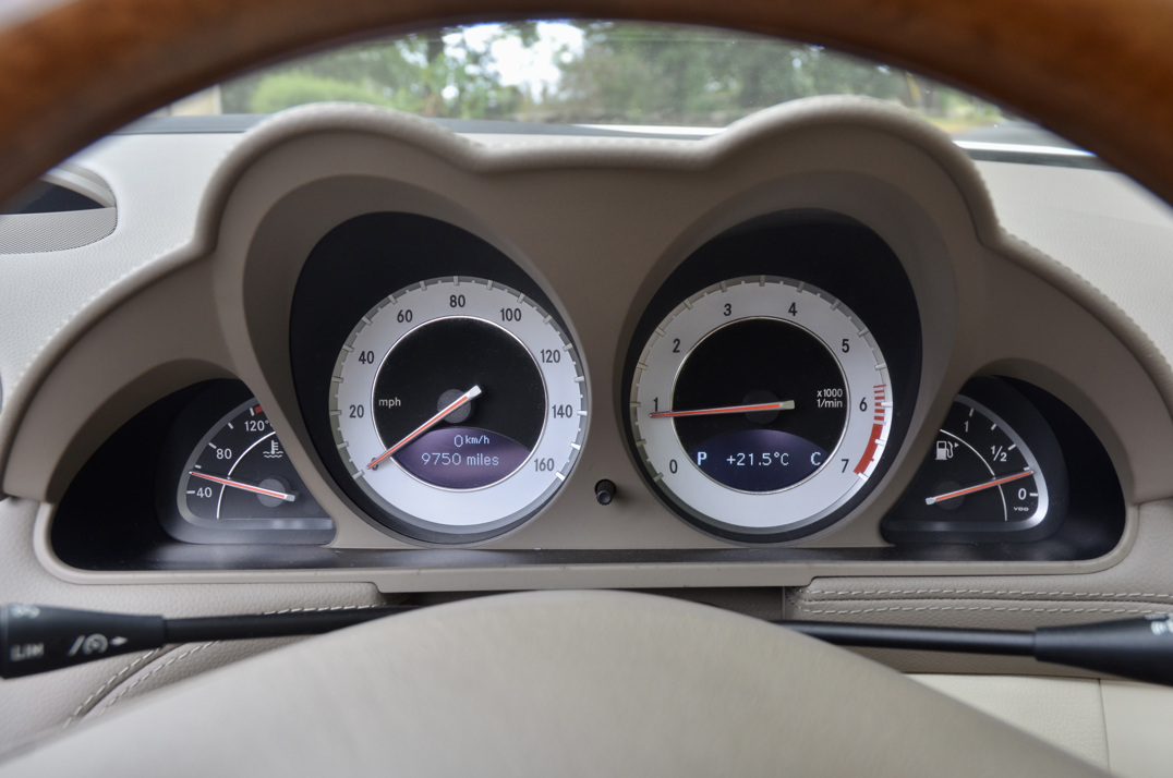 Mercedes SL 500 5.5 Auto gallery image 55
