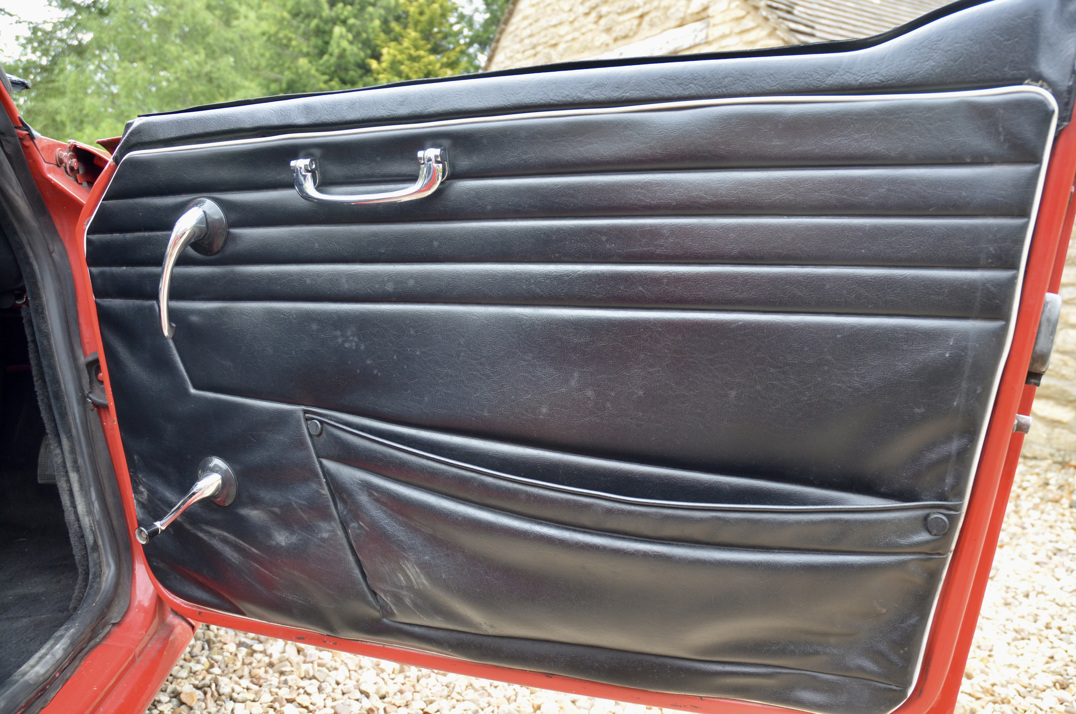 Triumph TR4A gallery image 34