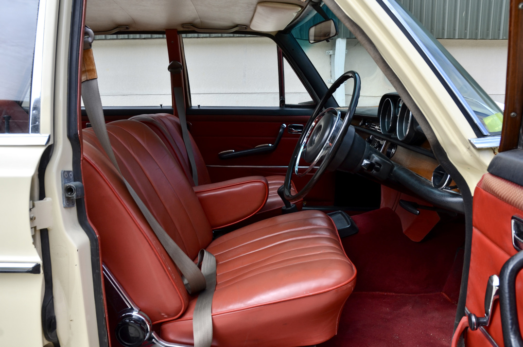 Mercedes W108 280 SE. gallery image 22