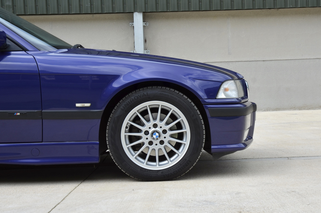 BMW 328I SE Auto Convertible gallery image 21