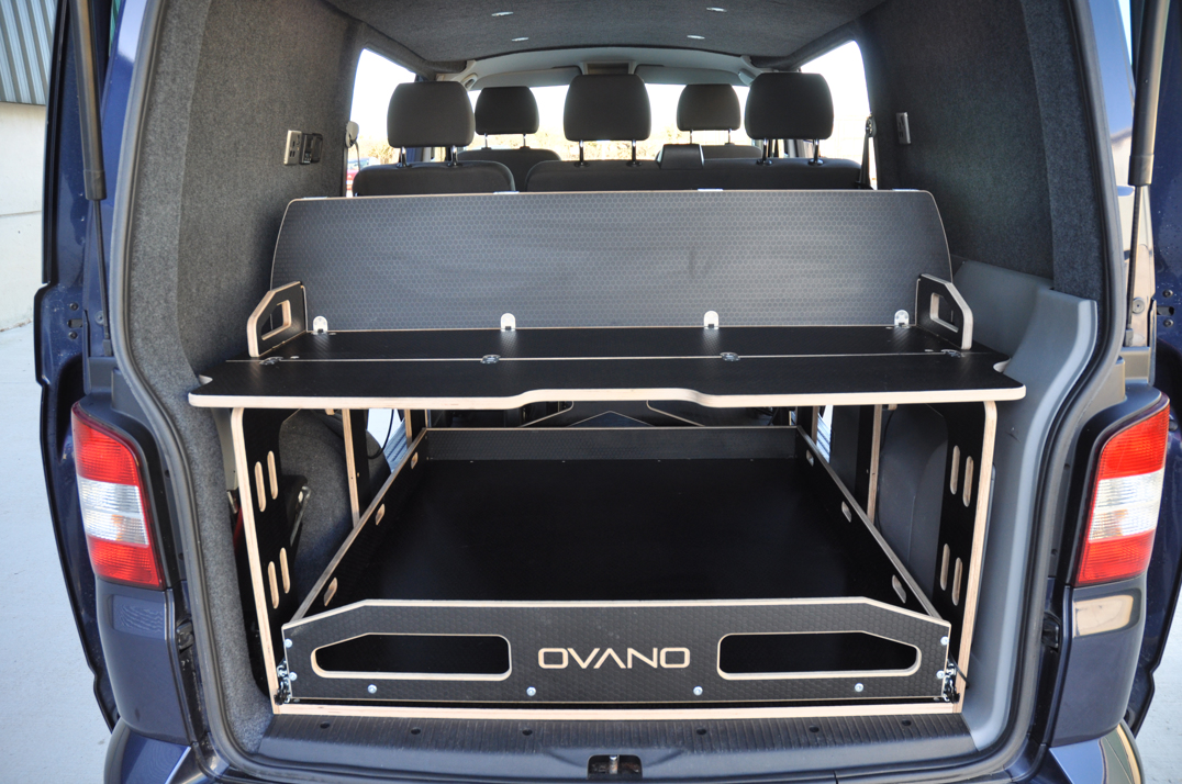 Volkswagen T5 4 Motion Kombi / Camper gallery image 15