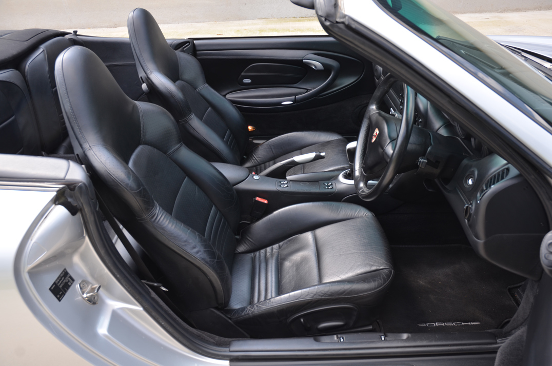 Porsche 911 996 Carrera 4 Cabriolet. gallery image 27