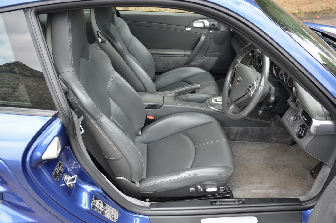 Porsche 911 Turbo Tip-Tronic Gen I gallery image 30