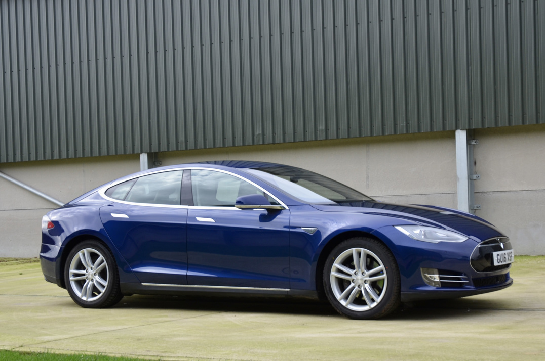 Tesla S 70. gallery image 8