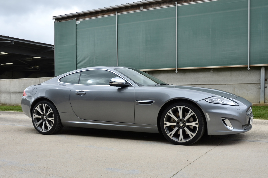 Jaguar XK 5.0 Portfolio Auto gallery image 8