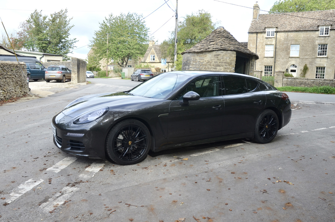 Porsche Panamera 4S - 3.0 V6 4S Hatchback 5dr Petrol PDK 4WD Euro 5 (420 ps) gallery image 10
