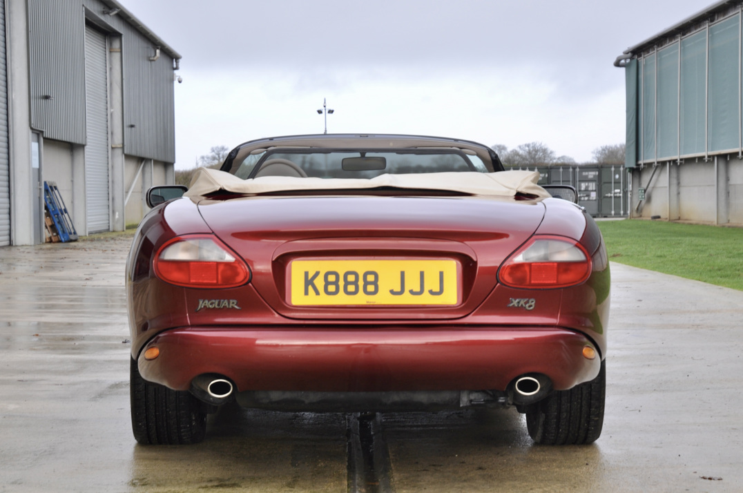 Jaguar XK8 Convertible gallery image 11
