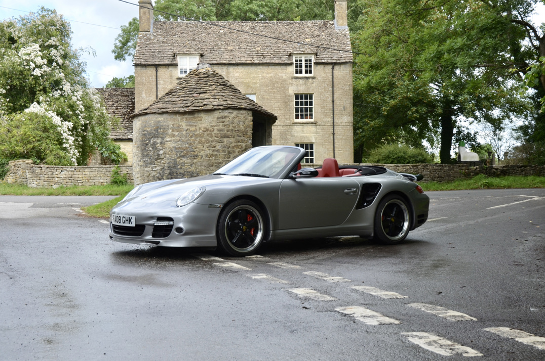 Porsche 911 Turbo Cabriolet Tip-Tronic gallery image 4