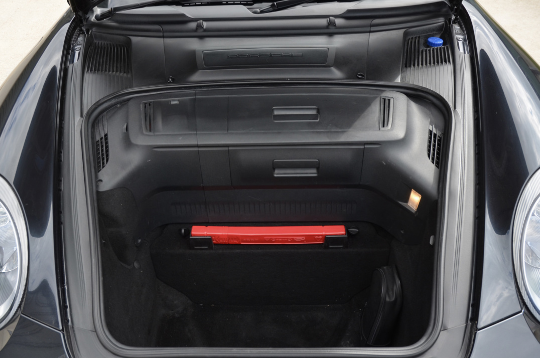 Porsche 911 Carrera s Coupe (1) gallery image 45