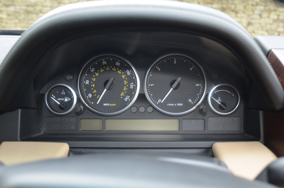 Land Rover Range Rover Vogue TDV8 gallery image 51