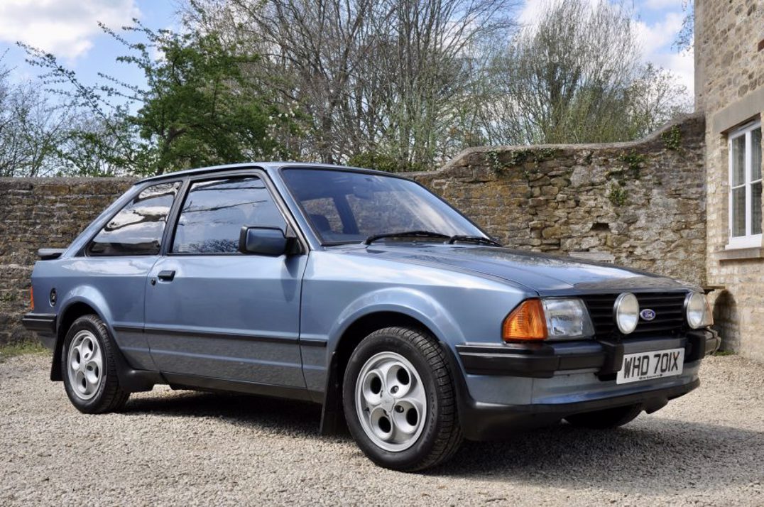 Ford Escort XR3 gallery image 2