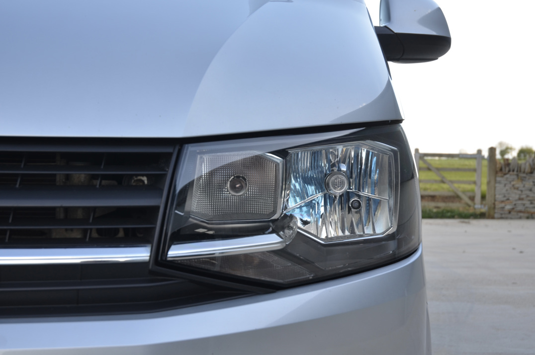 Volkswagen Transporter Camper TDI Bluemotion gallery image 19