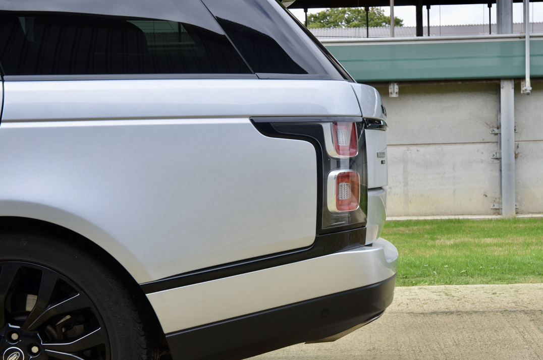 Land Rover Range Rover Autobiography   2.0 P400e gallery image 25