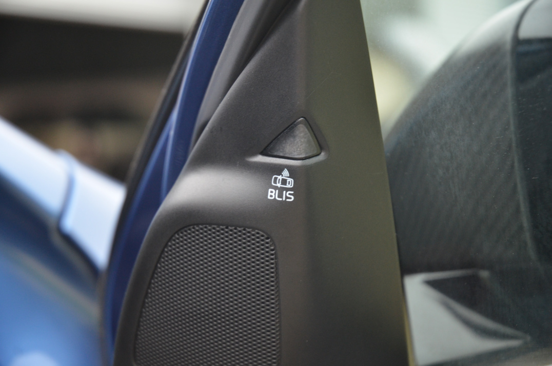 Volvo V60 Polestar T6 AWD Auto Estate gallery image 45