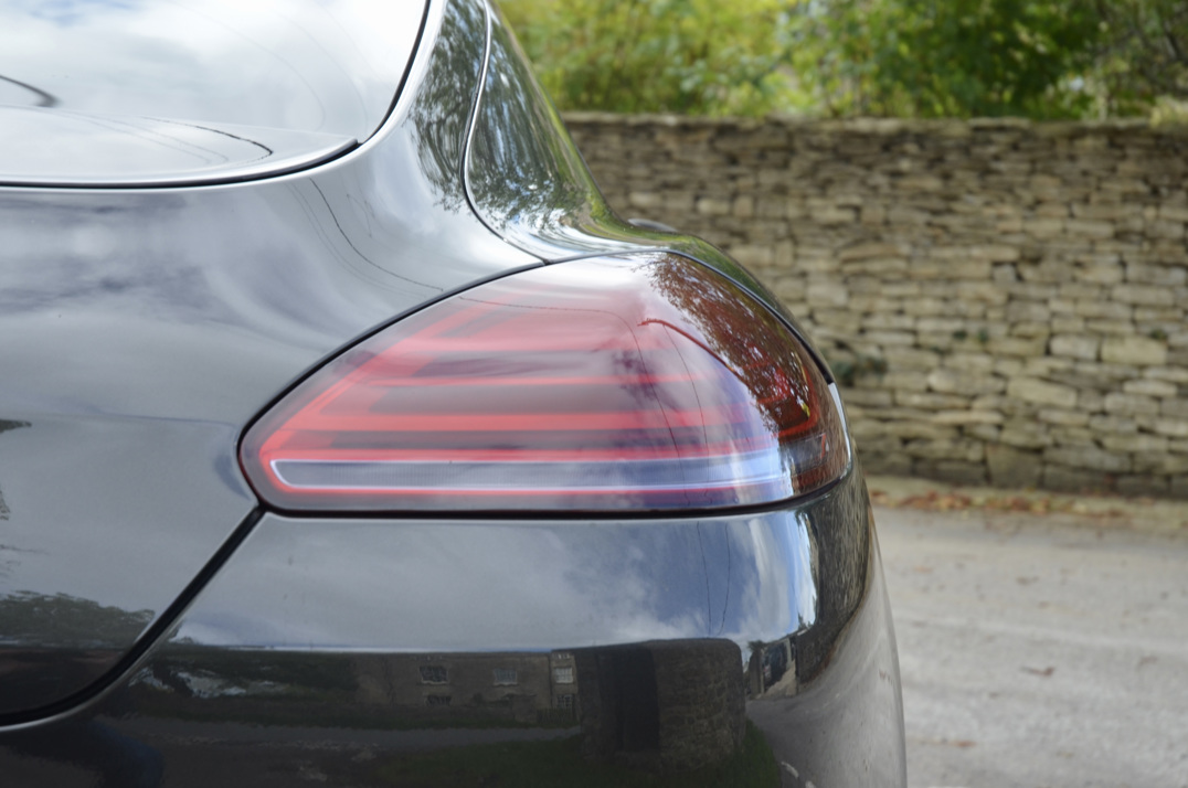 Porsche Panamera 4S - 3.0 V6 4S Hatchback 5dr Petrol PDK 4WD Euro 5 (420 ps) gallery image 26