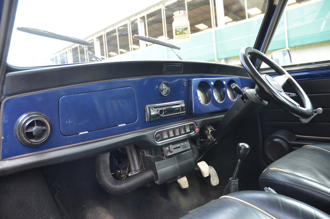 Mini Cooper gallery image 30