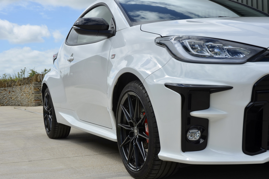 Toyota GR Yaris Circuit 4WD - Manual gallery image 13