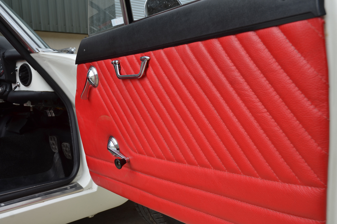 Alfa Romer 1300 Junior Spider Pininfarina. gallery image 40