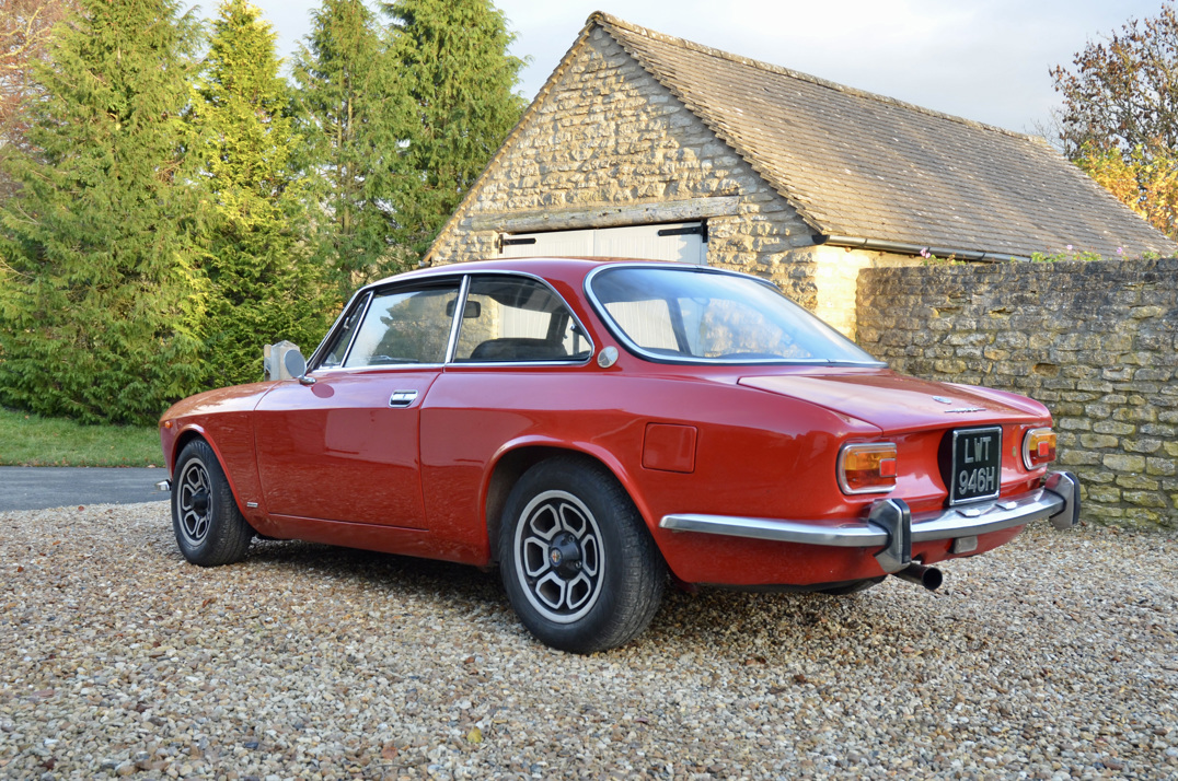 Alfa Romeo 1750 GTV gallery image 7