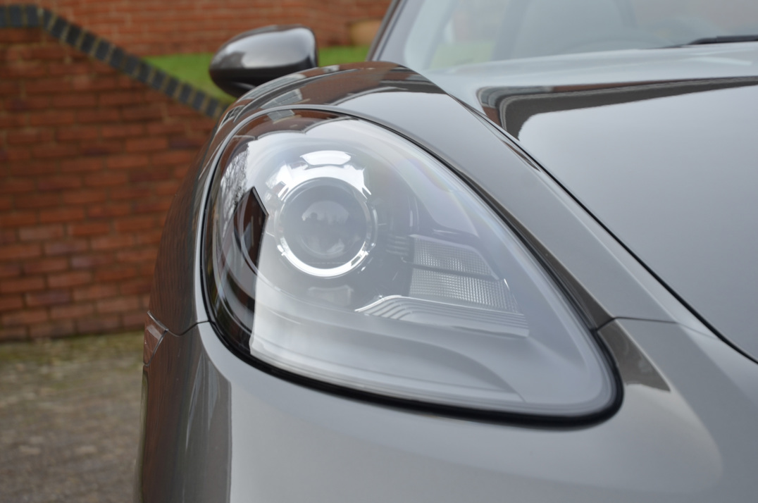 Porsche Boxster 718 PDK gallery image 22