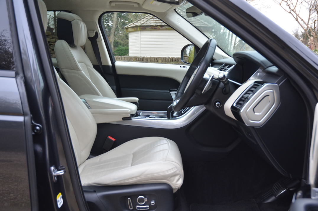 Land Rover Range Rover Sport 3.0 Autobiography Dynamic. gallery image 29