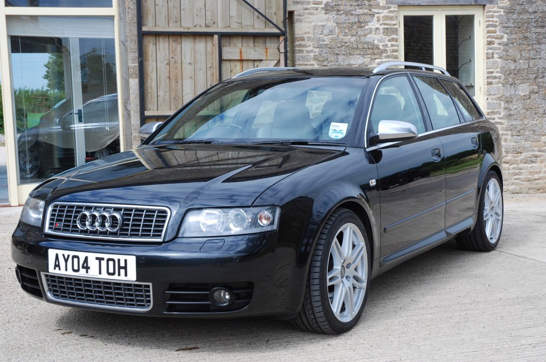 2004 AUDI S4 QUATTRO AVANT AUTO. gallery image 1