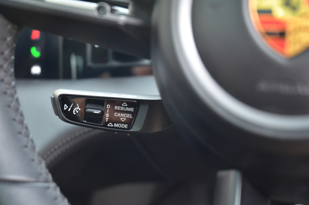 Porsche Taycan Turbo S gallery image 63