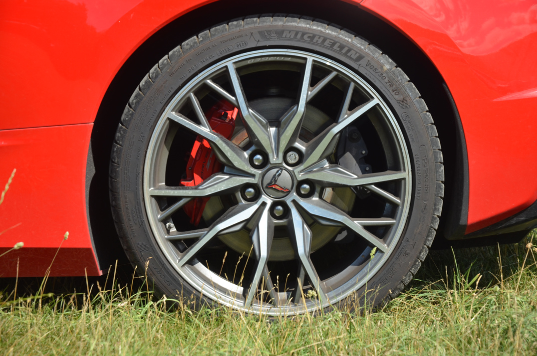 Chevrolet Corvette Stingray 6.2 V8 Auto Convertible gallery image 18