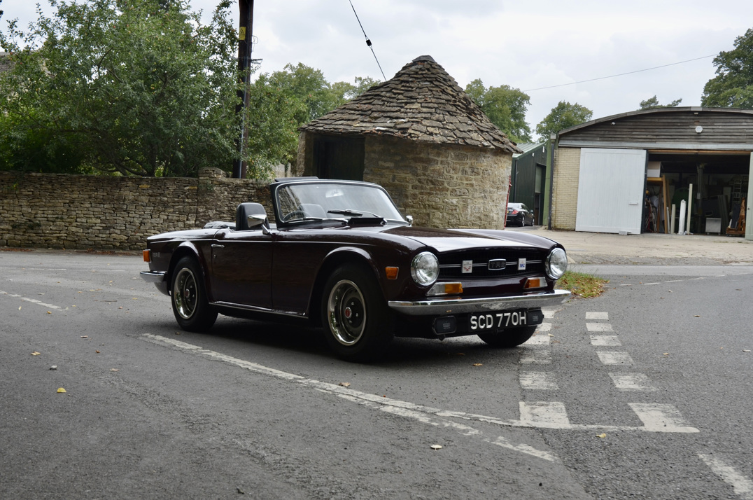 Triumph TR-6 PI CP150. gallery image 4