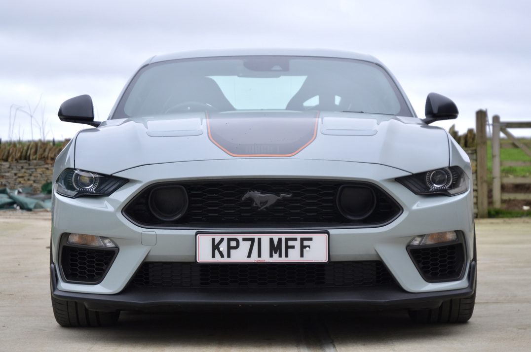 Ford Mustang 5.0 V8 Mach 1 Selshift. gallery image 3