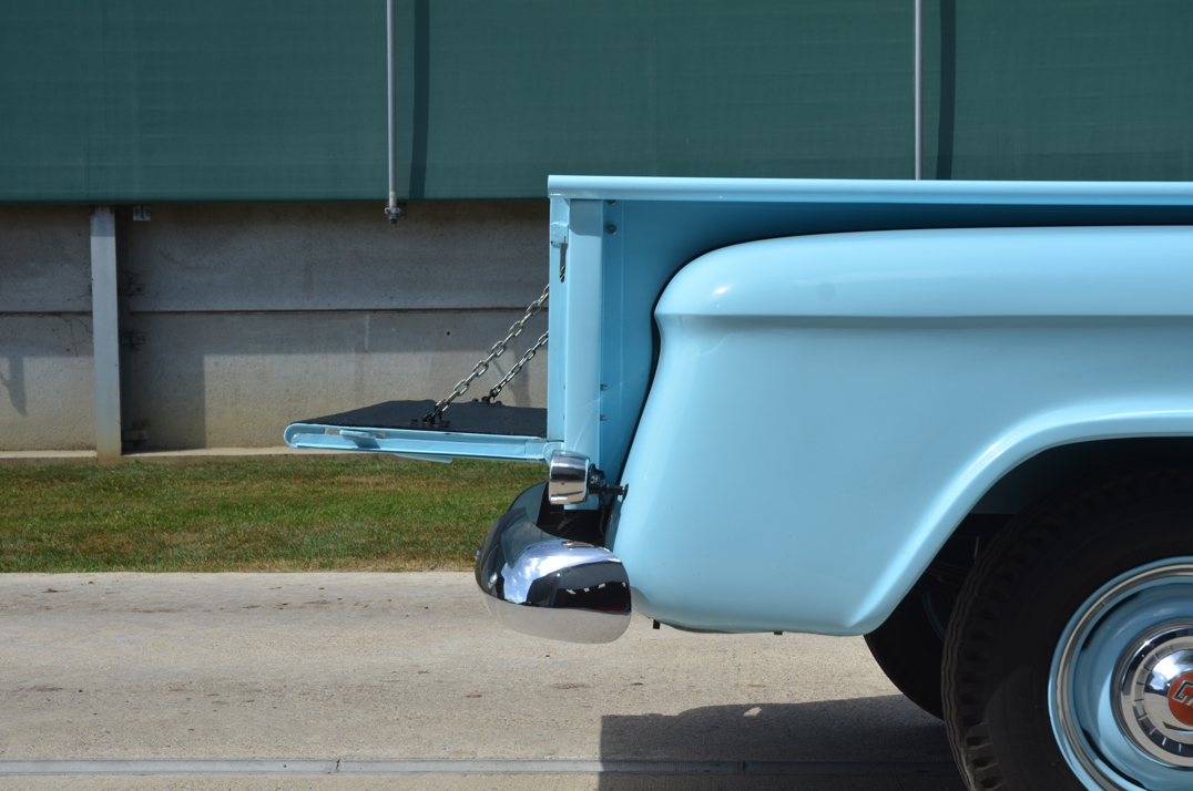 Chevrolet GMC 100 PICK UP - 1957 gallery image 23