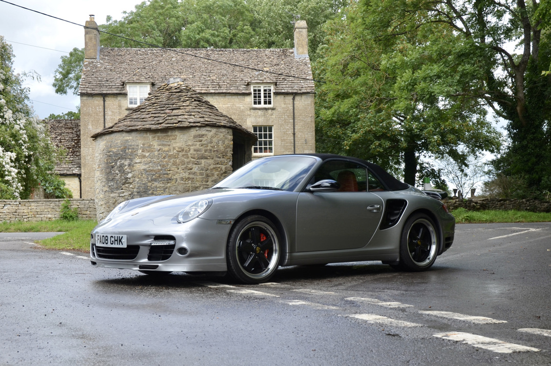 Porsche 911 Turbo Cabriolet Tip-Tronic gallery image 11