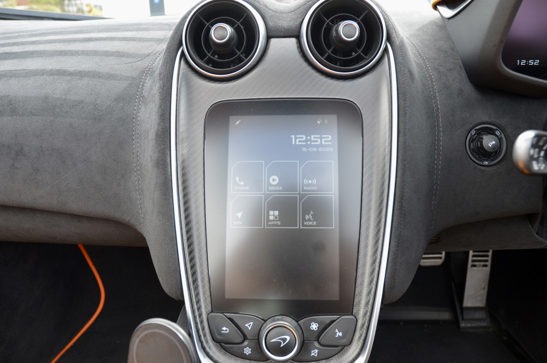 McLaren 600 LT VA-SA Spider - 6 Months McLaren warranty remaining .. gallery image 74