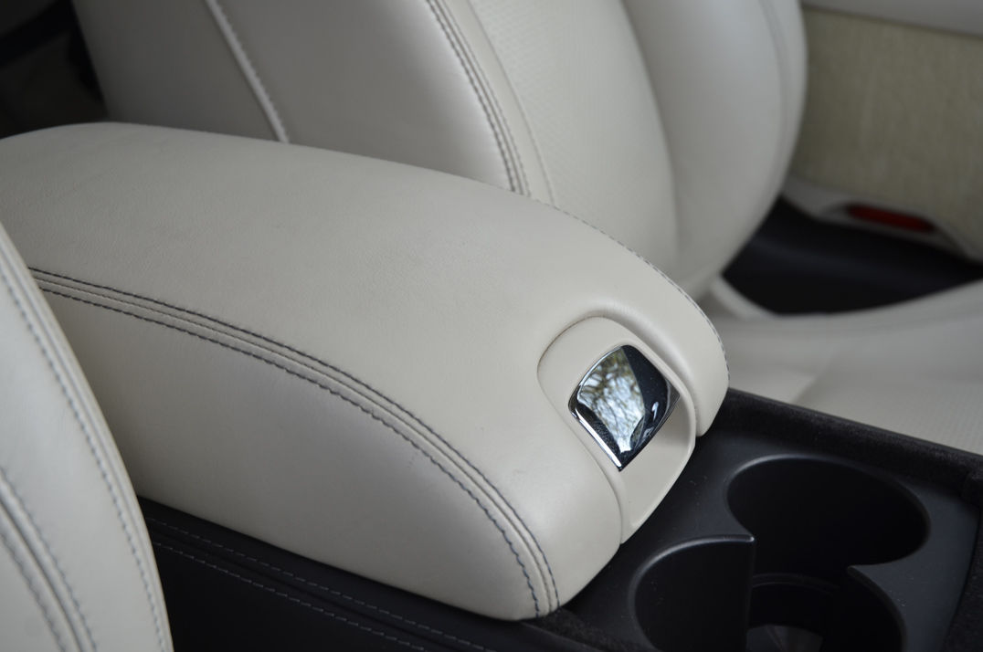 Jaguar XKR 4.2 Sports Coupe gallery image 52