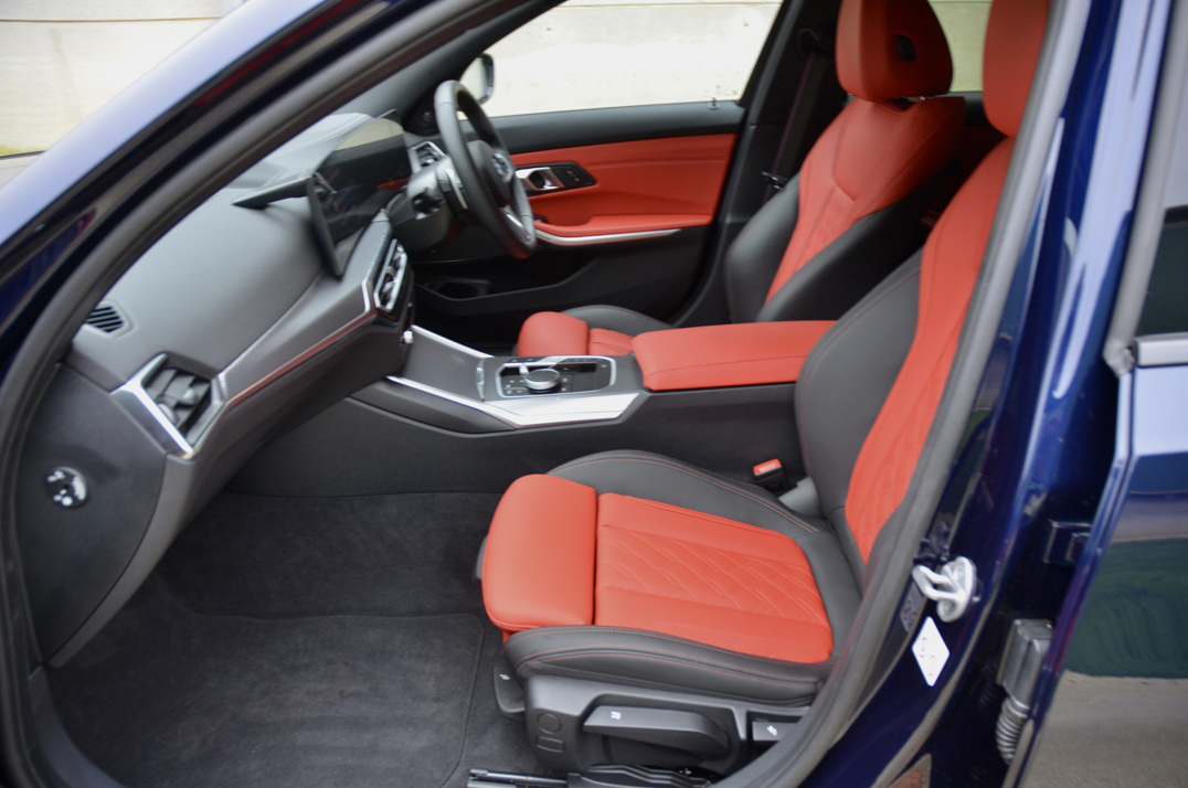 BMW - M340D MHEV X Drive Touring. gallery image 33