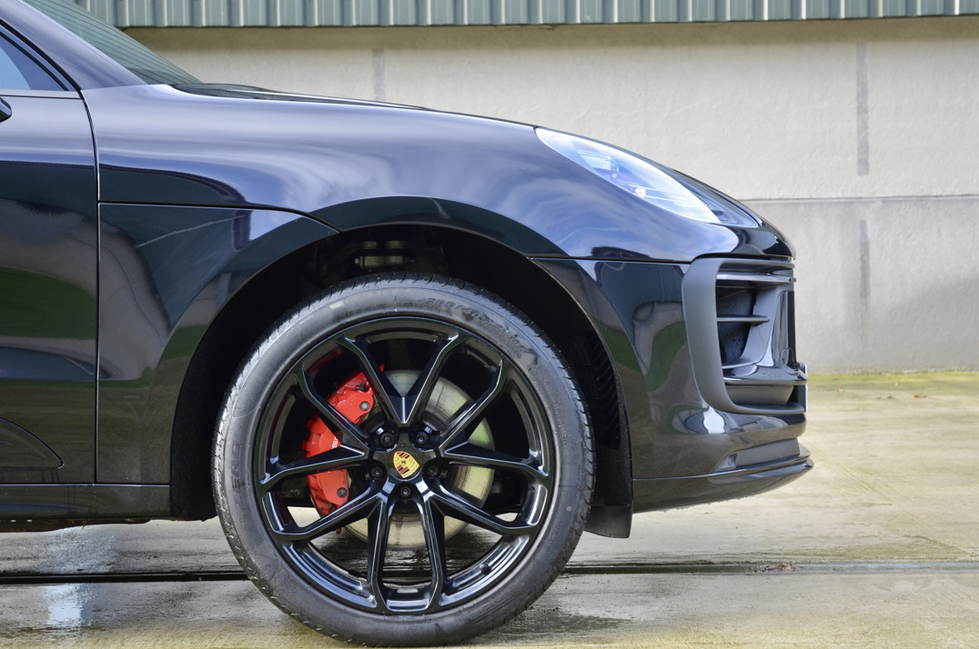 Porsche Macan S 2.9 V6 Turbo gallery image 17