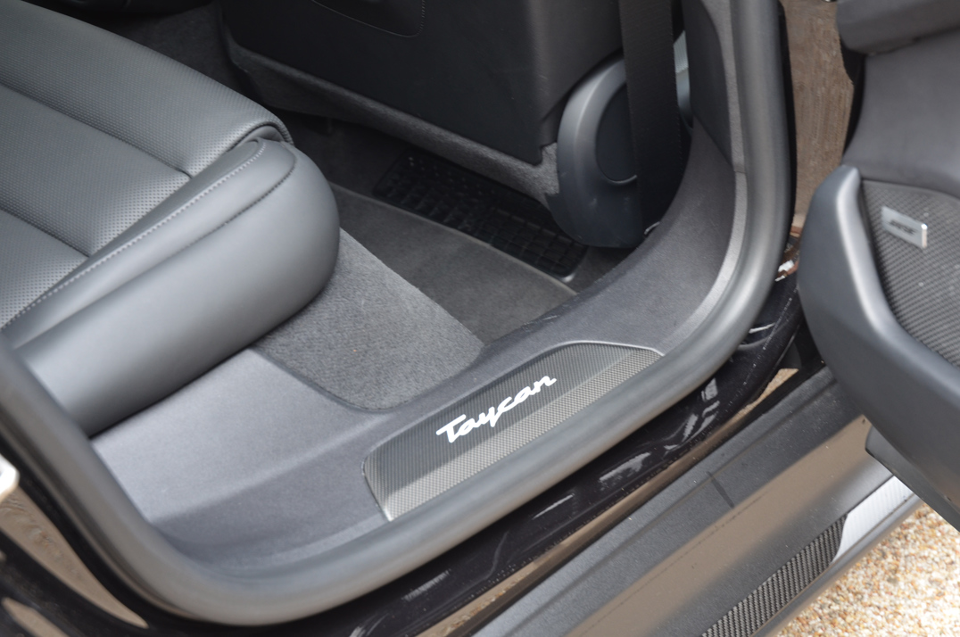 Porsche Taycan Turbo S gallery image 52