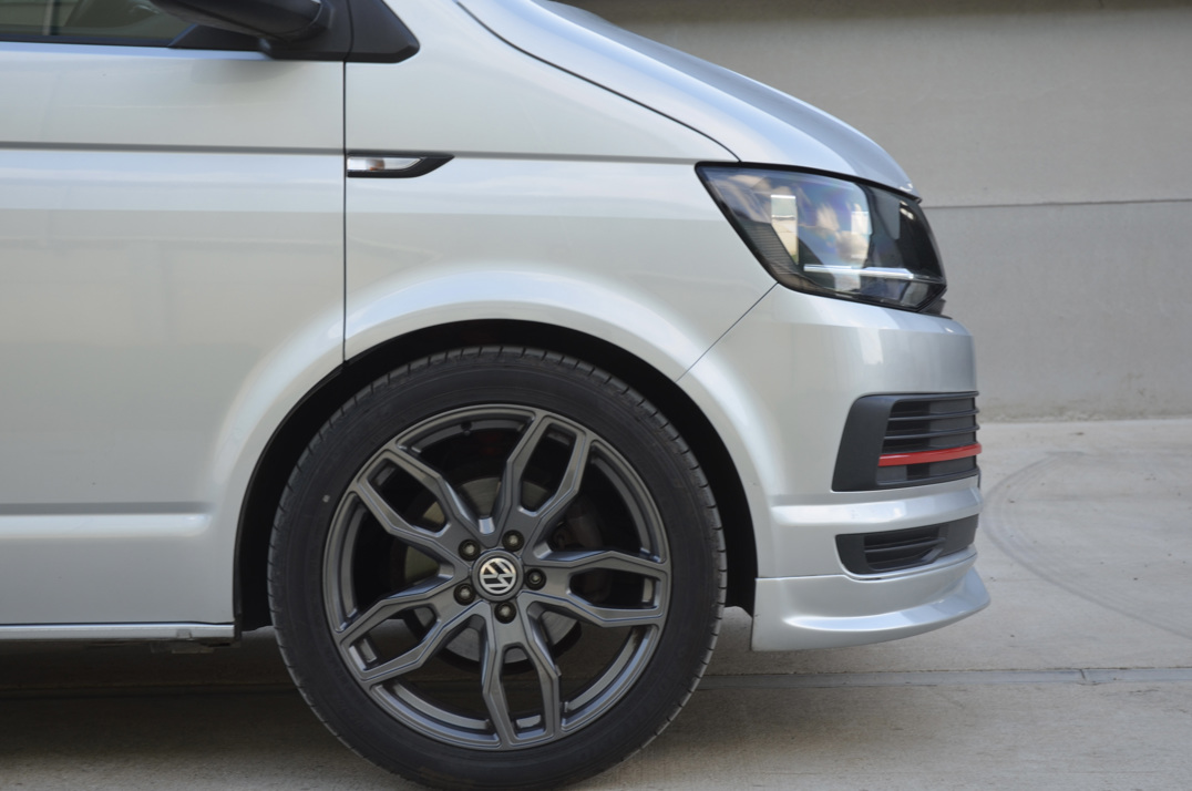 Volkswagen Transporter Camper TDI Bluemotion gallery image 15